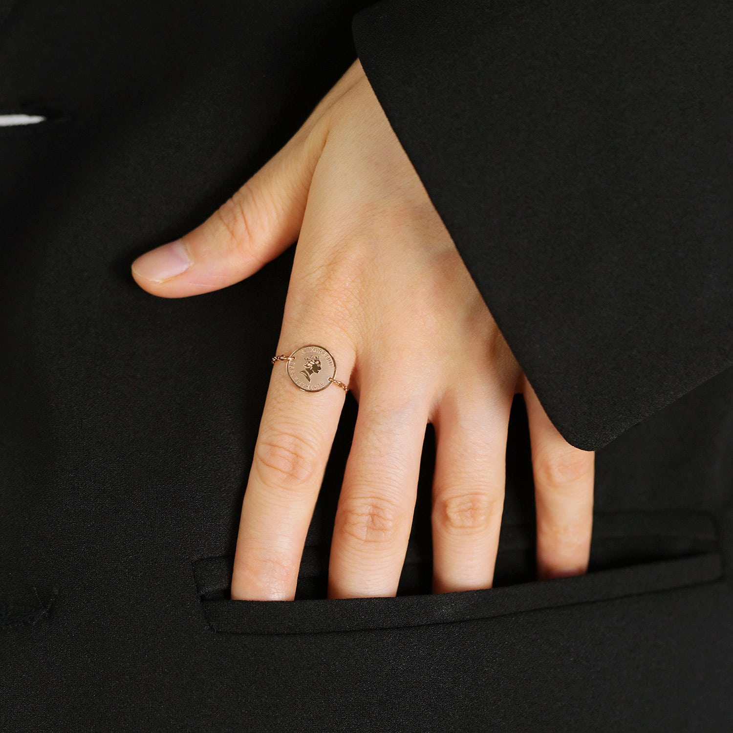 Customizable Stainless Steel Rings for a Personal Touch