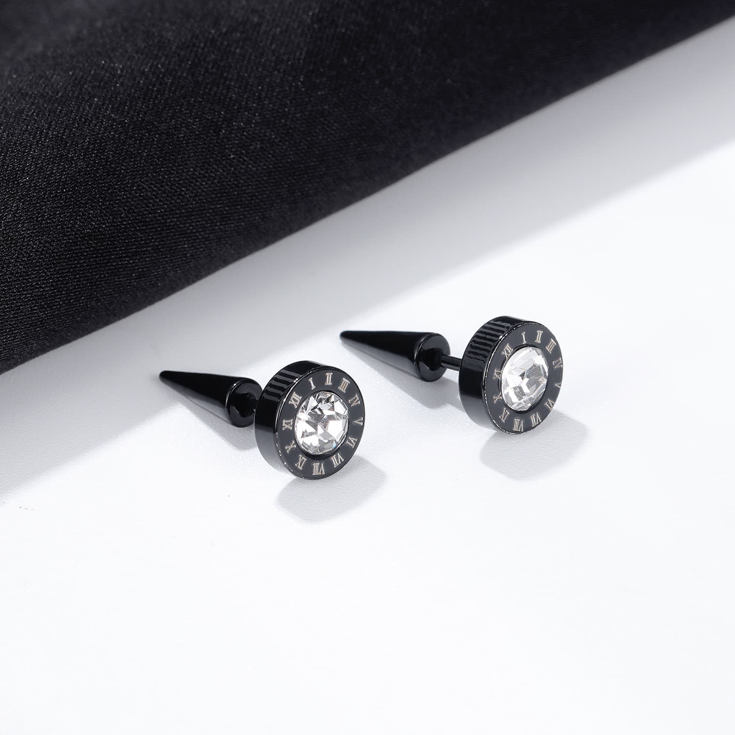 Stylish Men’s Titanium Steel Roman Numeral Stud Earrings – 9mm Diameter