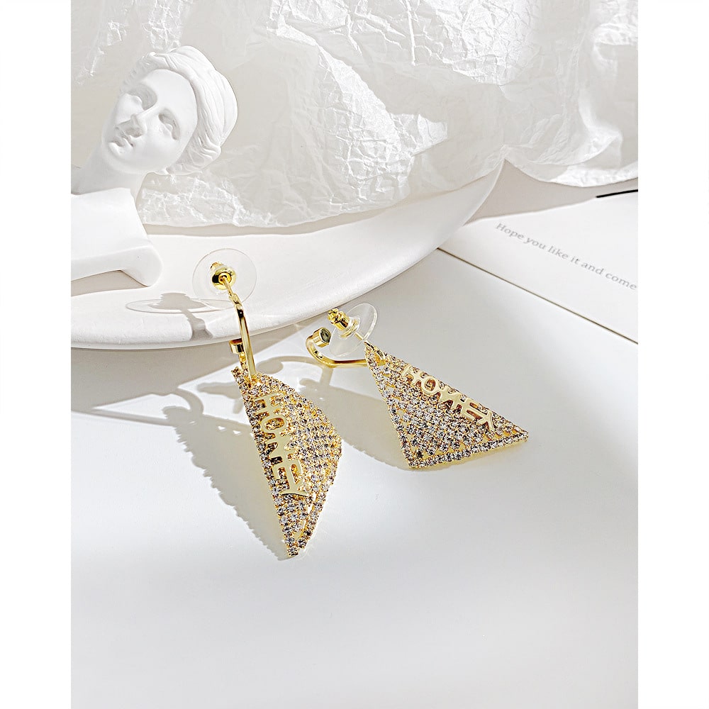 Luxury Irregular Triangle Earrings – Special Gift for Beauty