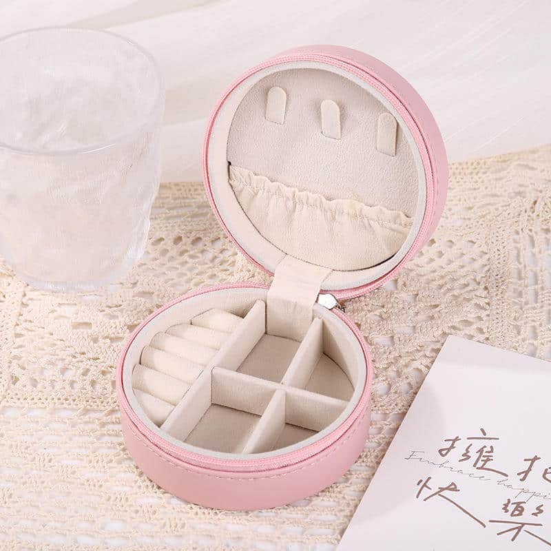 Travel mini jewelry storage case