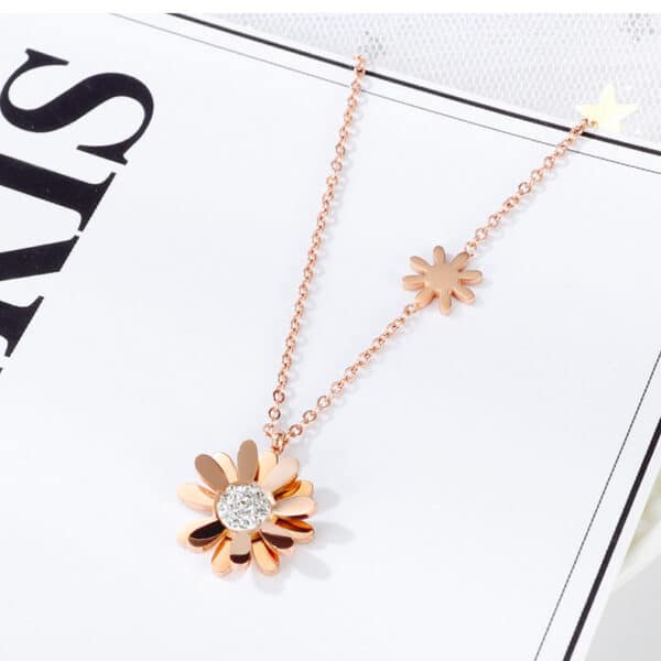 18K Gold Plated Stainless Steel Daisy Pendant Necklace - Image 4