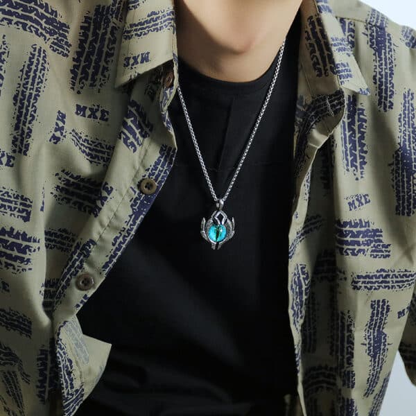 Devil's Eye Pendant Men's Necklace - A Fashionable Accessory for Every Outfit - Image 9