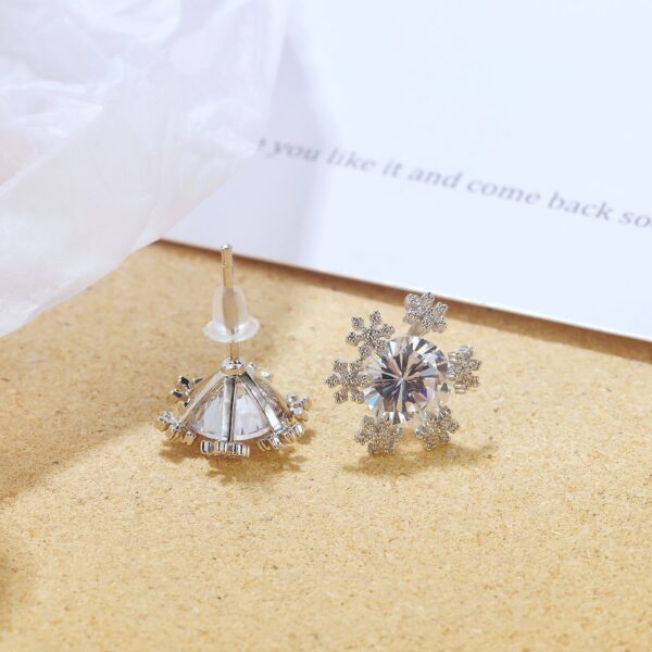 Versatile Snowflake with Zircon Copper Stud Earrings - Image 3